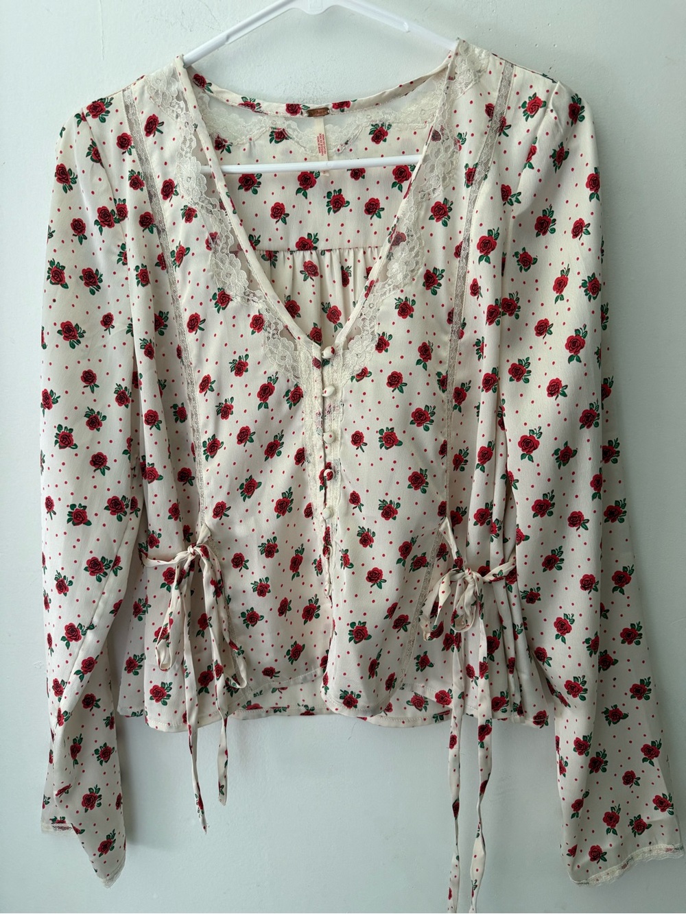 Free People field of roses long sleeve top size small